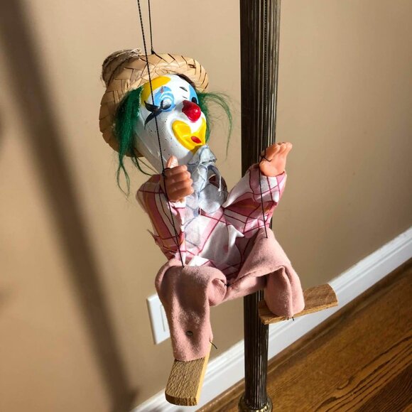 Vintage Mexican Clown marionette - Picture 3 of 8
